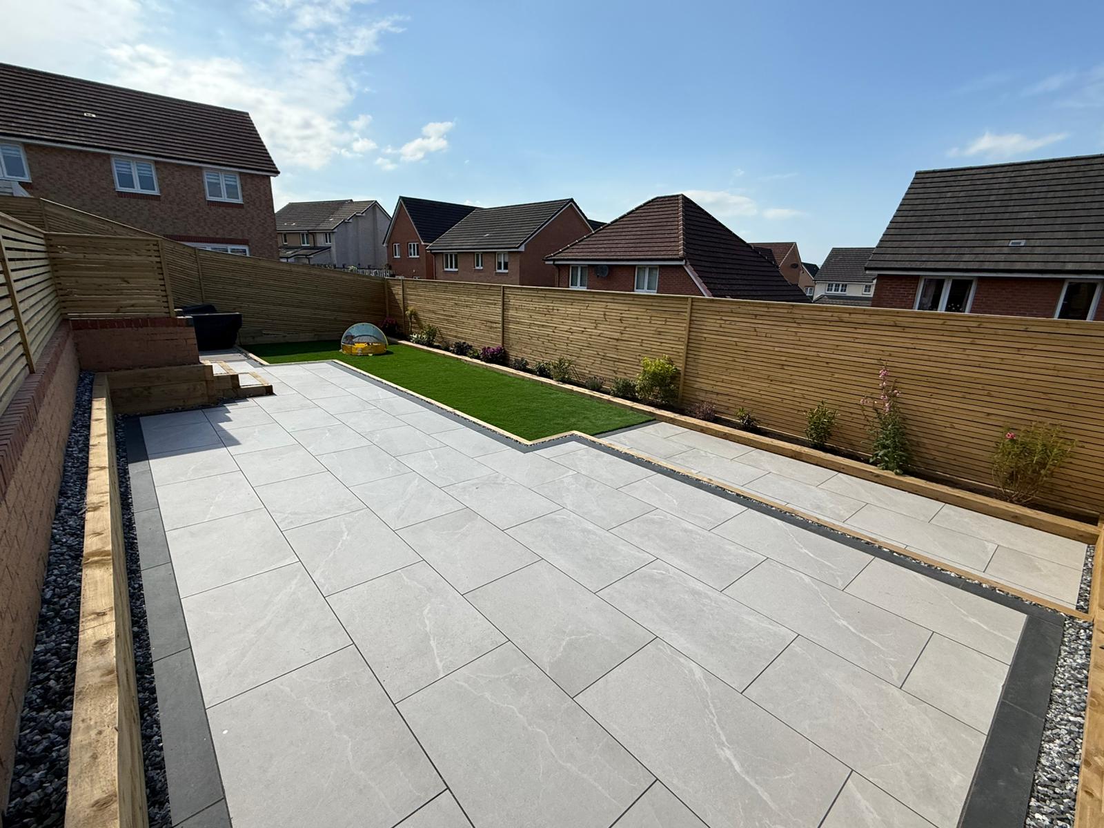 Porcelain paving detail Glasgow by Lenzie Landscapes
